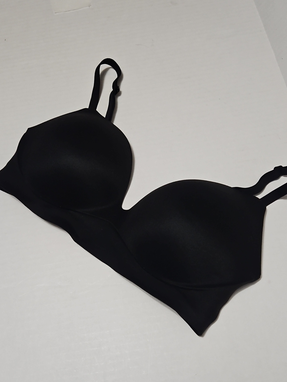 Victoria's Secret Black Smooth T-Shirt Push Up Bra Size 34D
